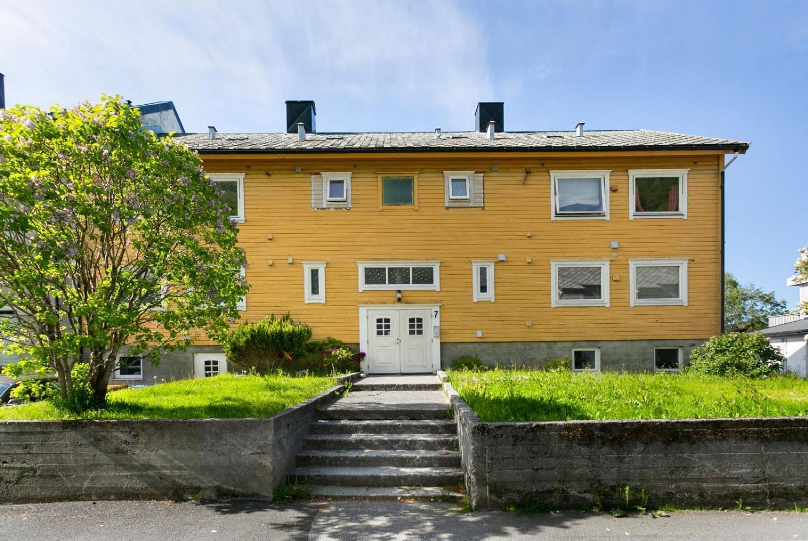 Centrum Apartment Alesund Bagian luar foto